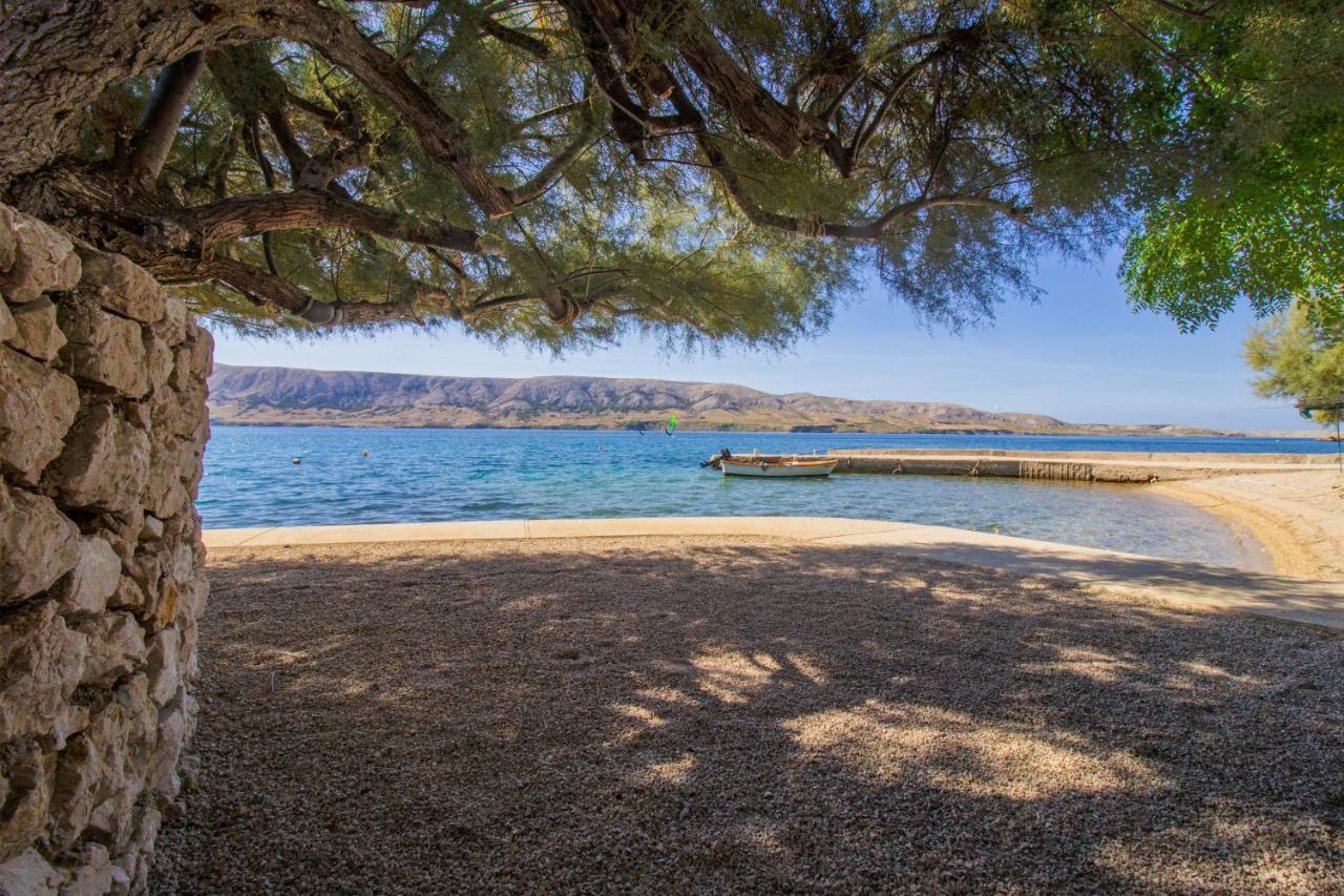Galapagus Privat Beach & Boat Dock Apartment Metajna Exterior photo