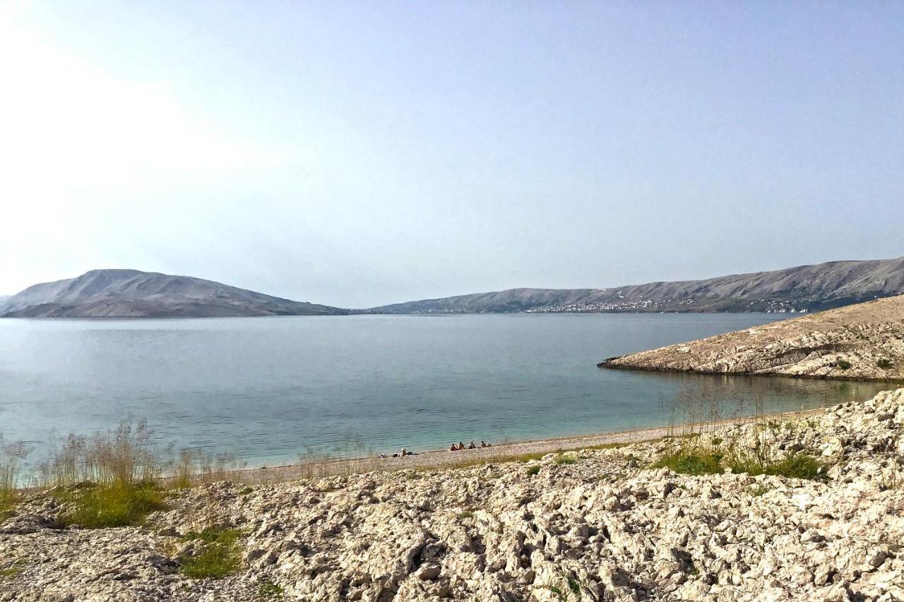 Galapagus Privat Beach & Boat Dock Apartment Metajna Exterior photo
